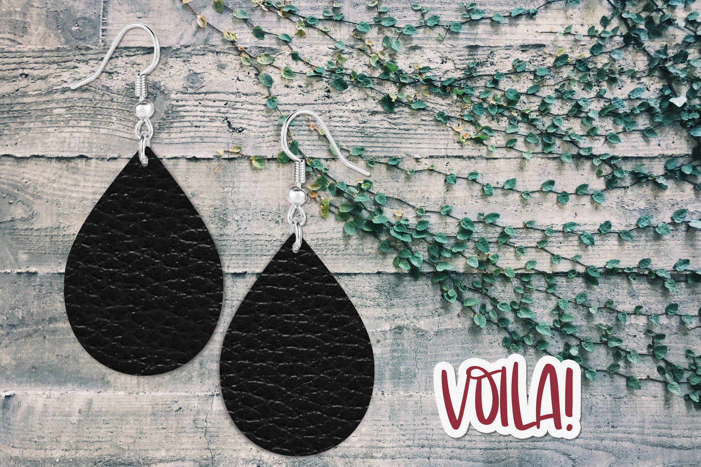 Faux Leather Earring Mockup, Smart Object PSD
